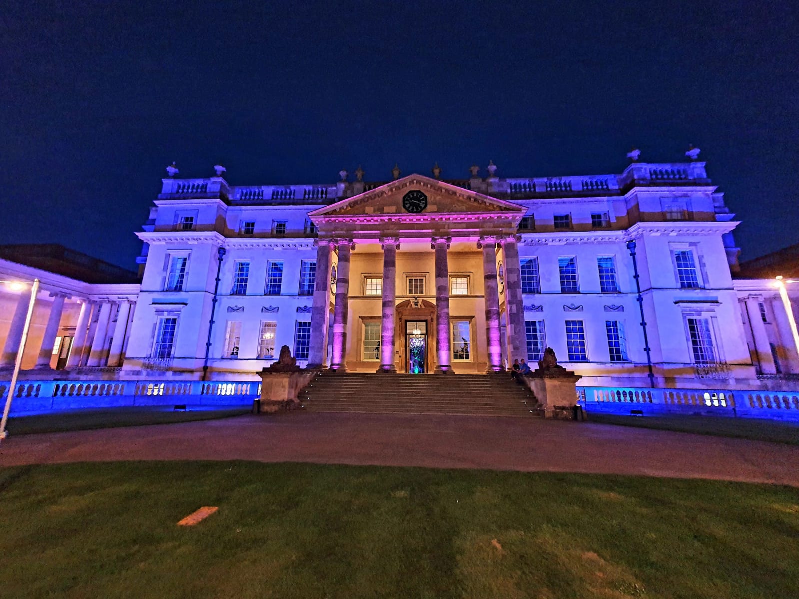 Elegant wedding entertainment in a historic stately home venue