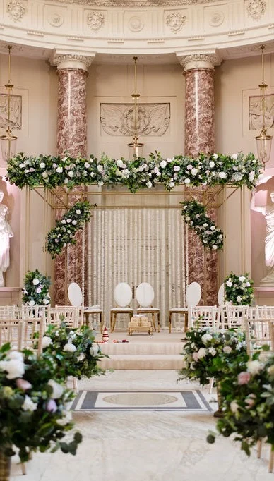 POV You found your dream venue at The Stowe Wedding Showcase ✨

We hope you enjoyed our Asian Wedding Showcase at Stowe last weekend ❤️ Thank you to all of the lovely couples who attended for their future celebrations 💍

A special thank you to all of our amazing suppliers who contributed to the day!!
@bandhaneventsuk 
@rotiandco 
@musicalmovements 
@vrlmphotoboothco 
@festivalhireuk 
@styledbyshaileeni 
@greenleaf_events 
@inspiraevents 
@deepashuklephotography 
@laguna_uk 
@as.seenbyravi 
@preeticatering 
@royalkeys_live 
@thecakepaletteuk 
@sai_mandaps 

_
_
_
#weddingshowcase#asianweddingideas#asainwedding#asianweddings#weddingvenuehunting#weddingvenuesuk